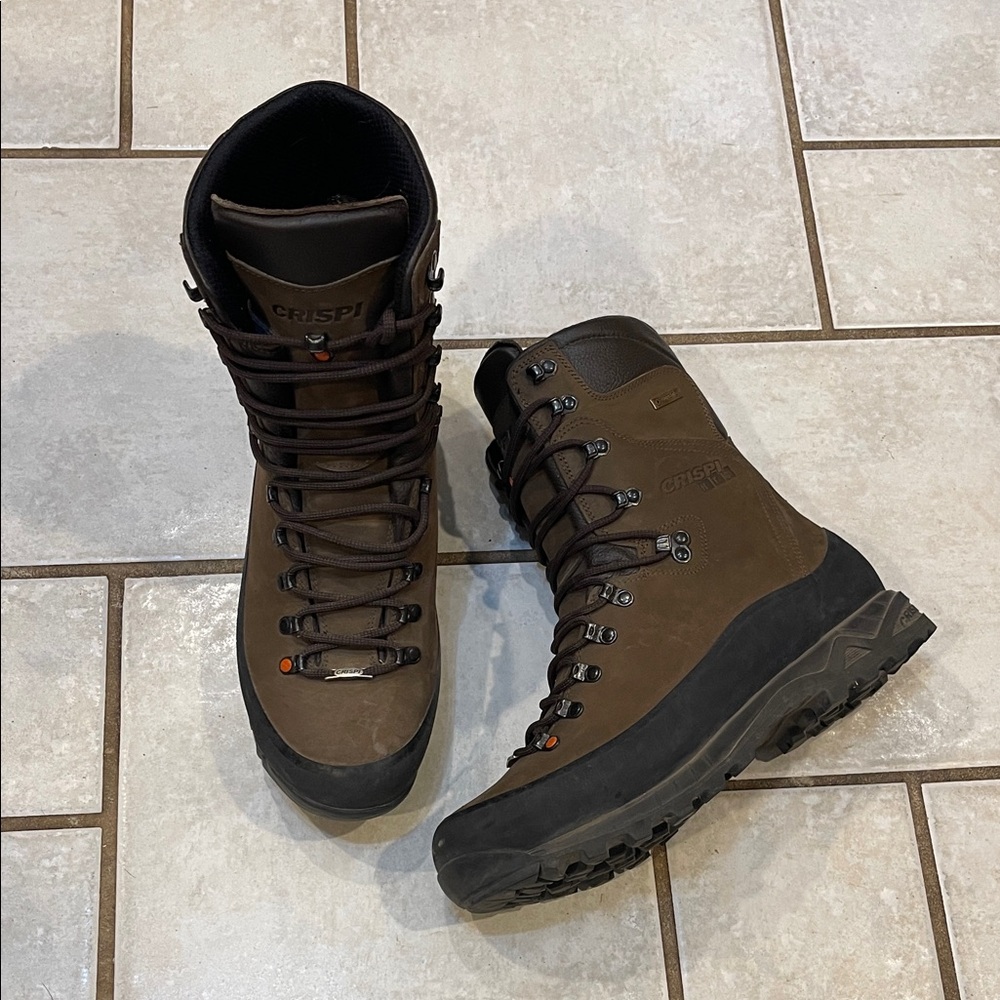 CRISPI GTX HIKING HUNTING BOOTS LIKE NEW SIZE 11.5